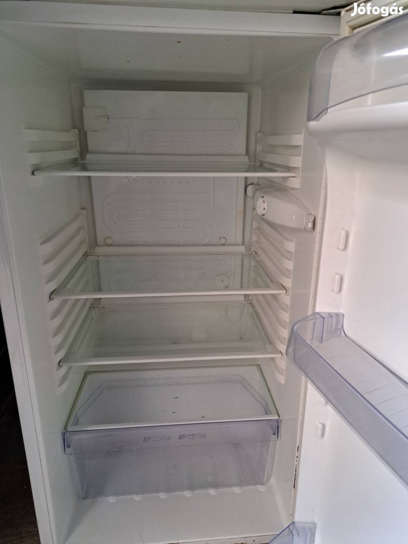 Zanussi hűtőszekrény!!! Eladó.