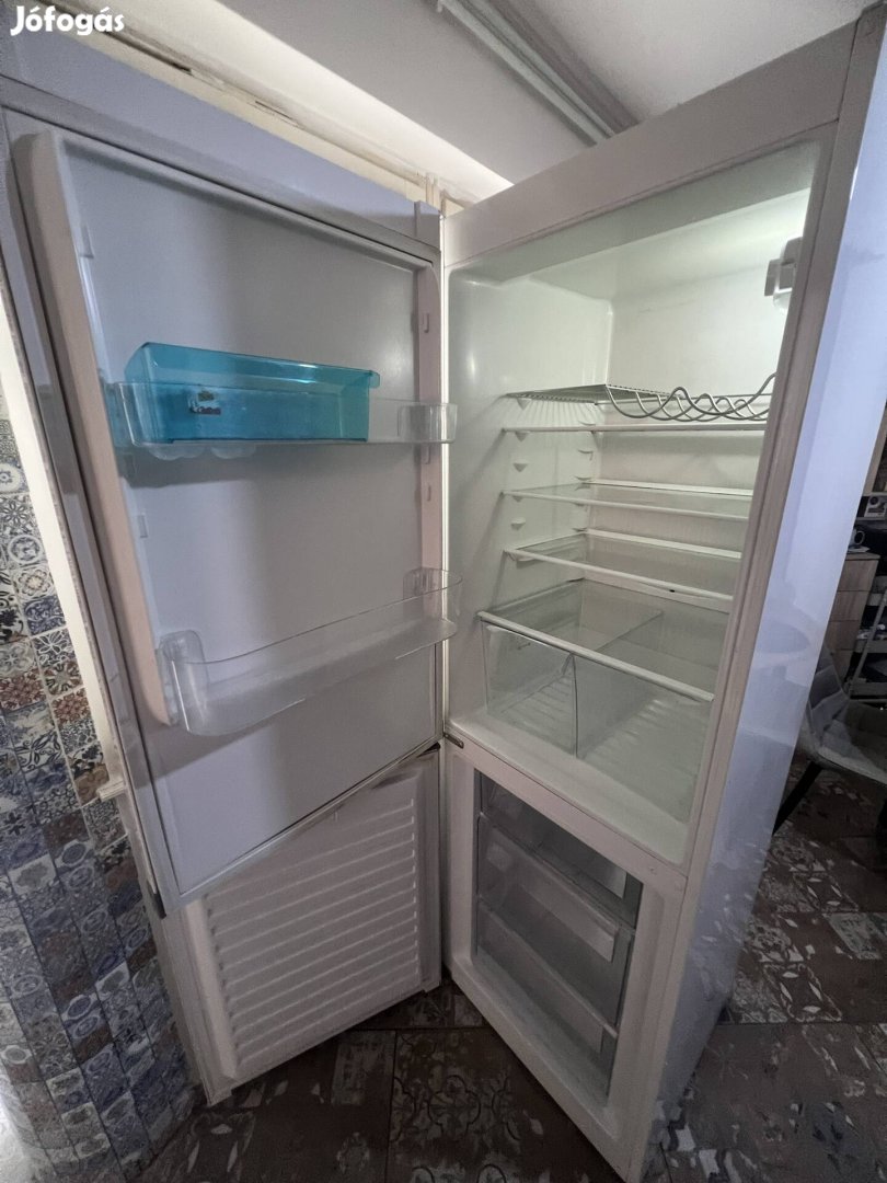 Zanussi hűtőszekrény eladó