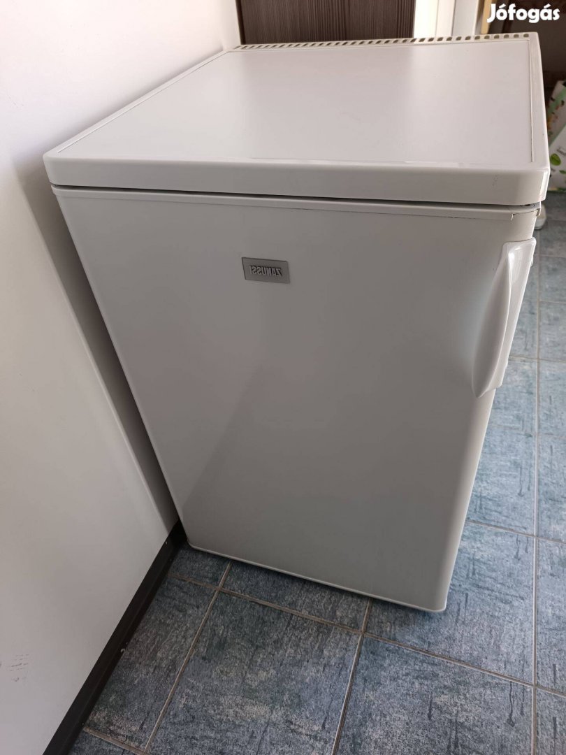 Zanussi hűtőszekrény jó állapotban eladó