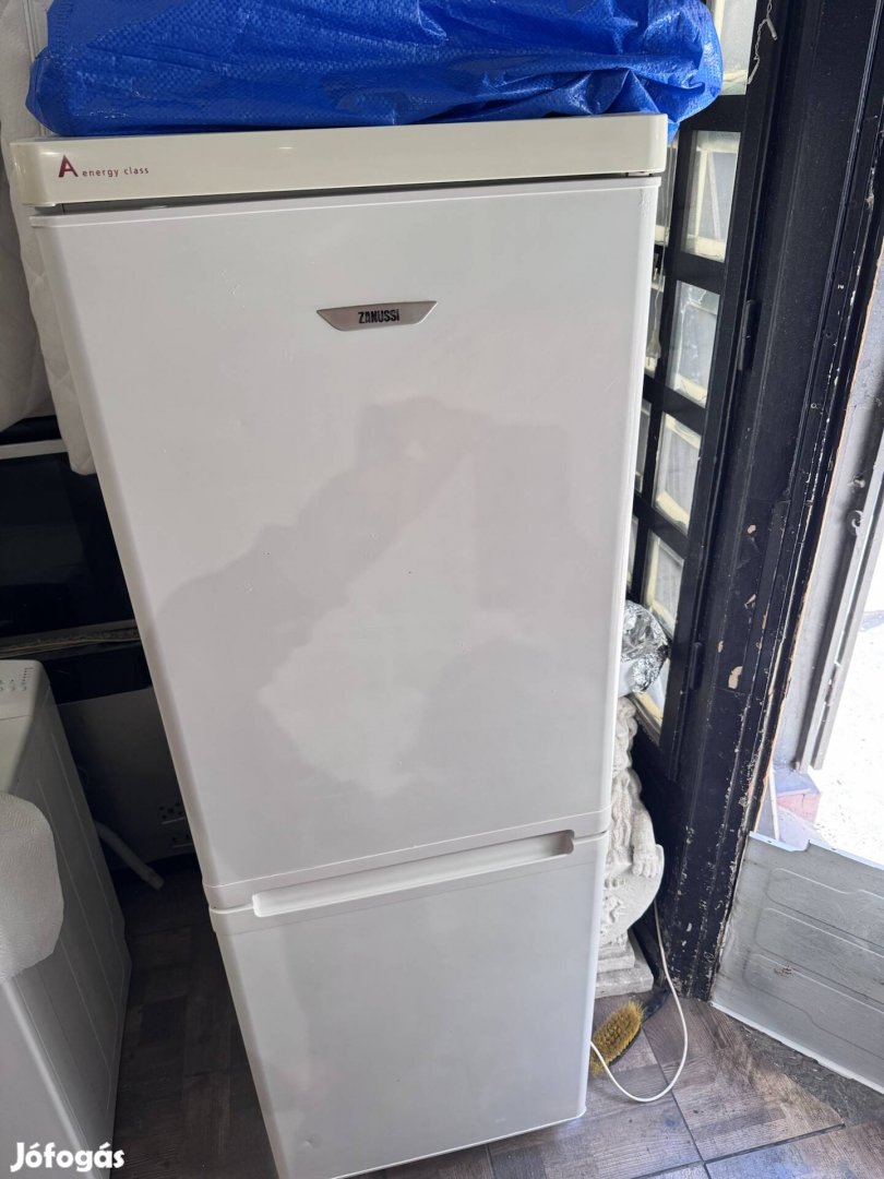 Zanussi kombi hűtő garanciával 