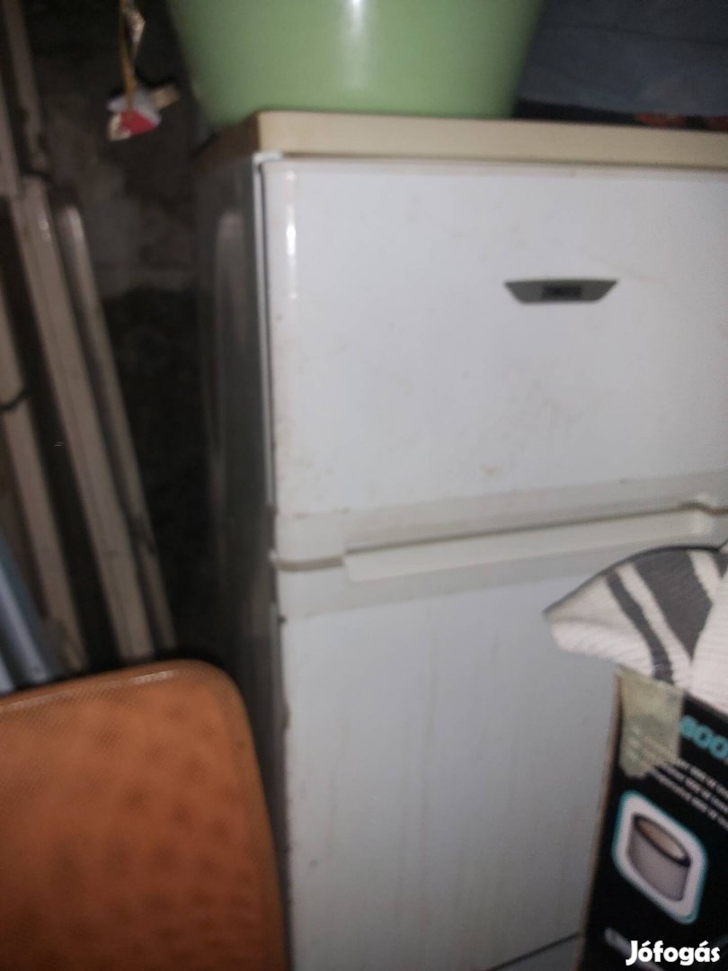 Zanussi kombinált hűtőszekrény