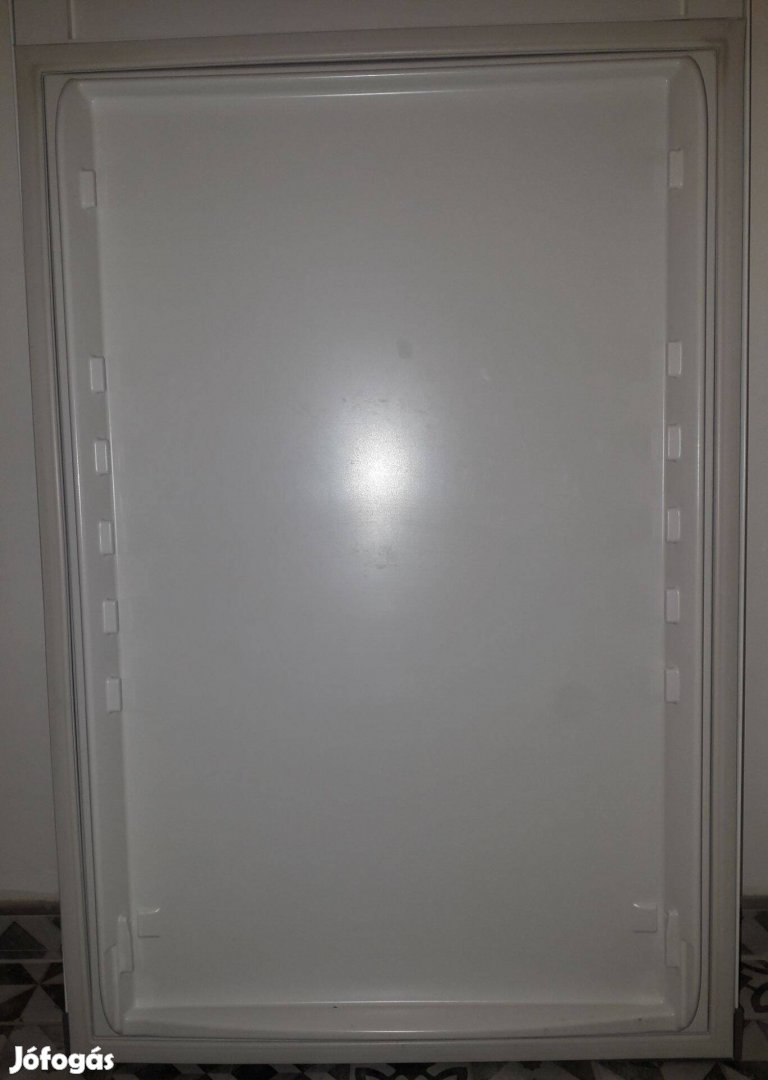 Zanussi zrb33103wa új ajtók tömítéssel eladók!