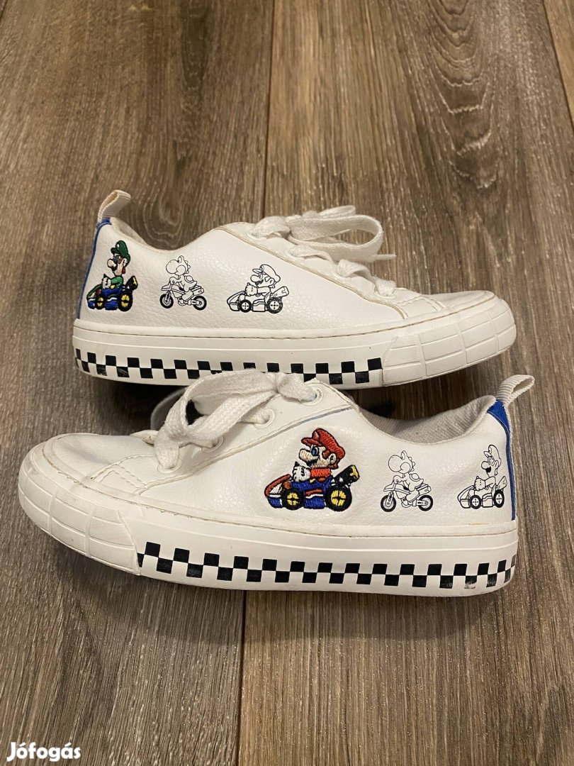 Zara Super Márió cipő