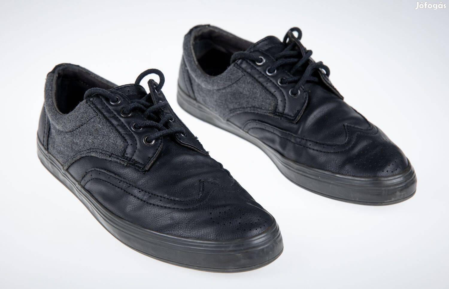 Zara basic man 42-es férfi cipő