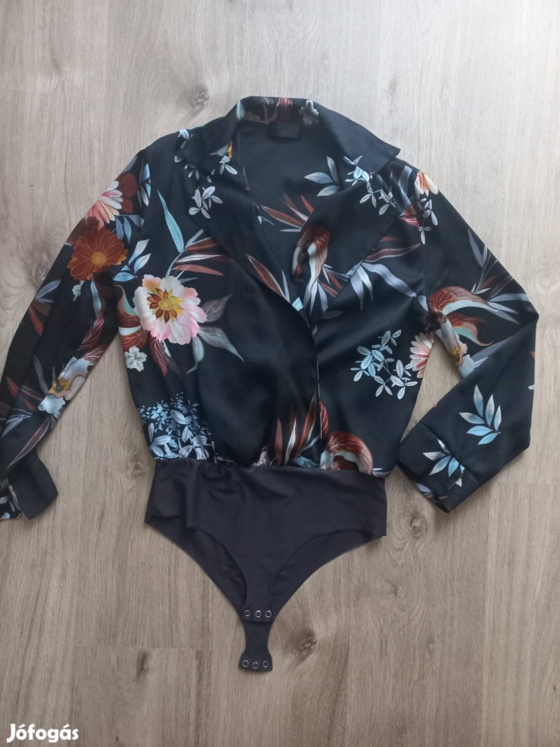 Zara body M méretű 