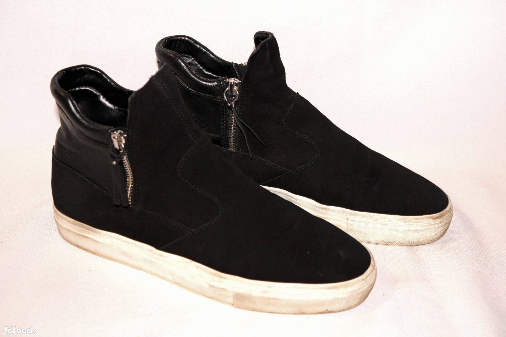 Zara cipő fekete magasszárú vastagtalpú sportos cipő 39