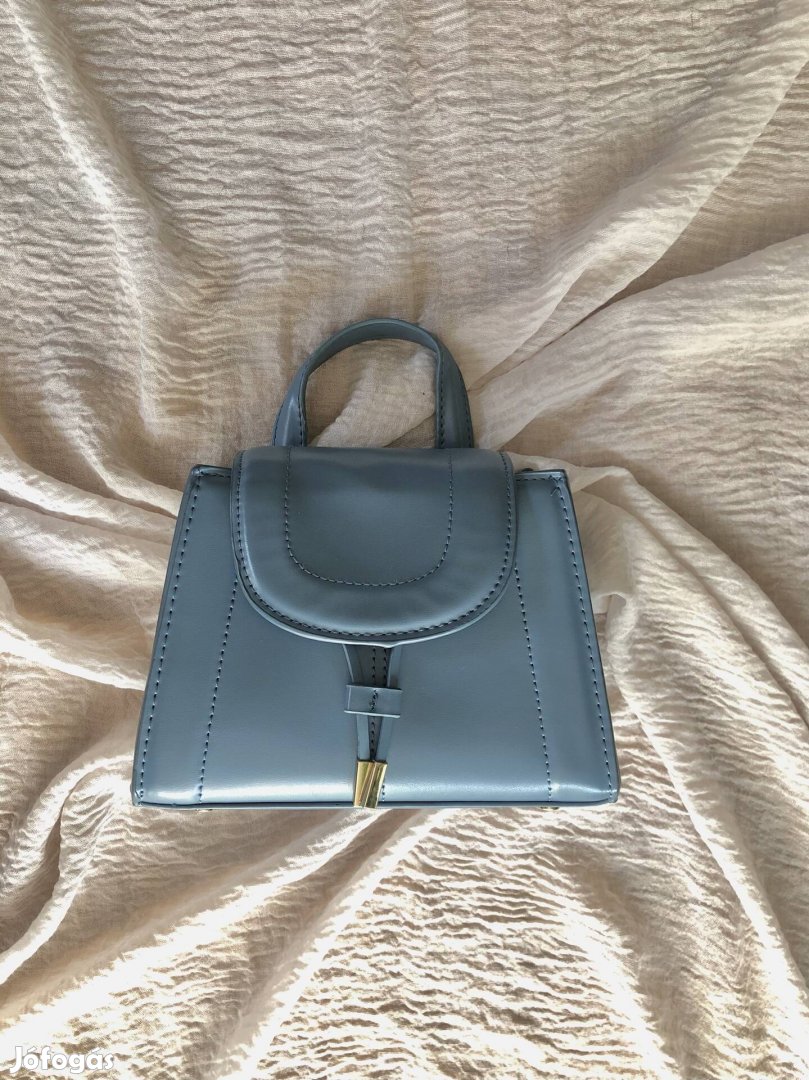 Zara kék táska 2féle pánttal