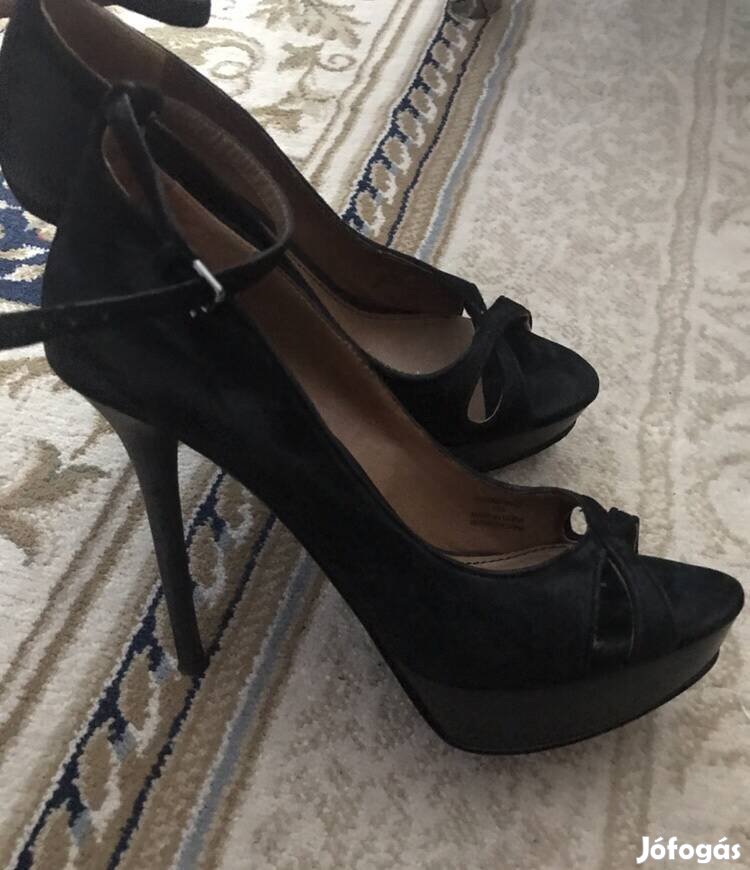 Zara velúr magassarkú szandál! 