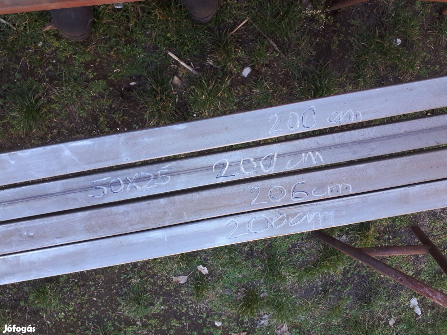 Zártszelvény 50x25x2 mm-es új eladó !