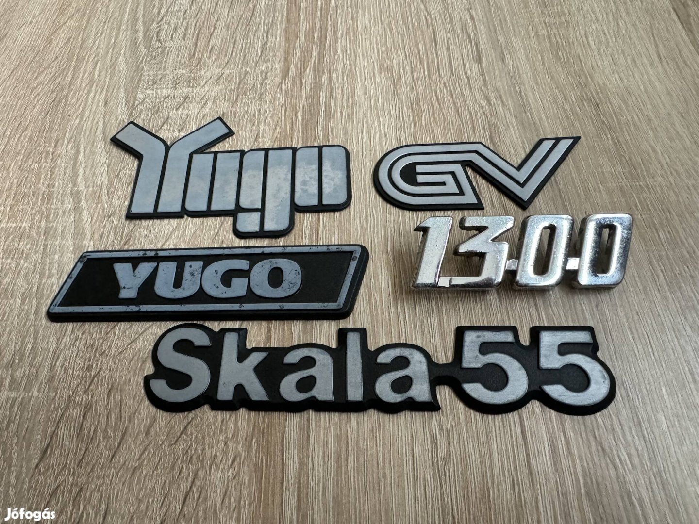 Zastava 1300 Yugo GV Skala 55 embléma felirat régi autó