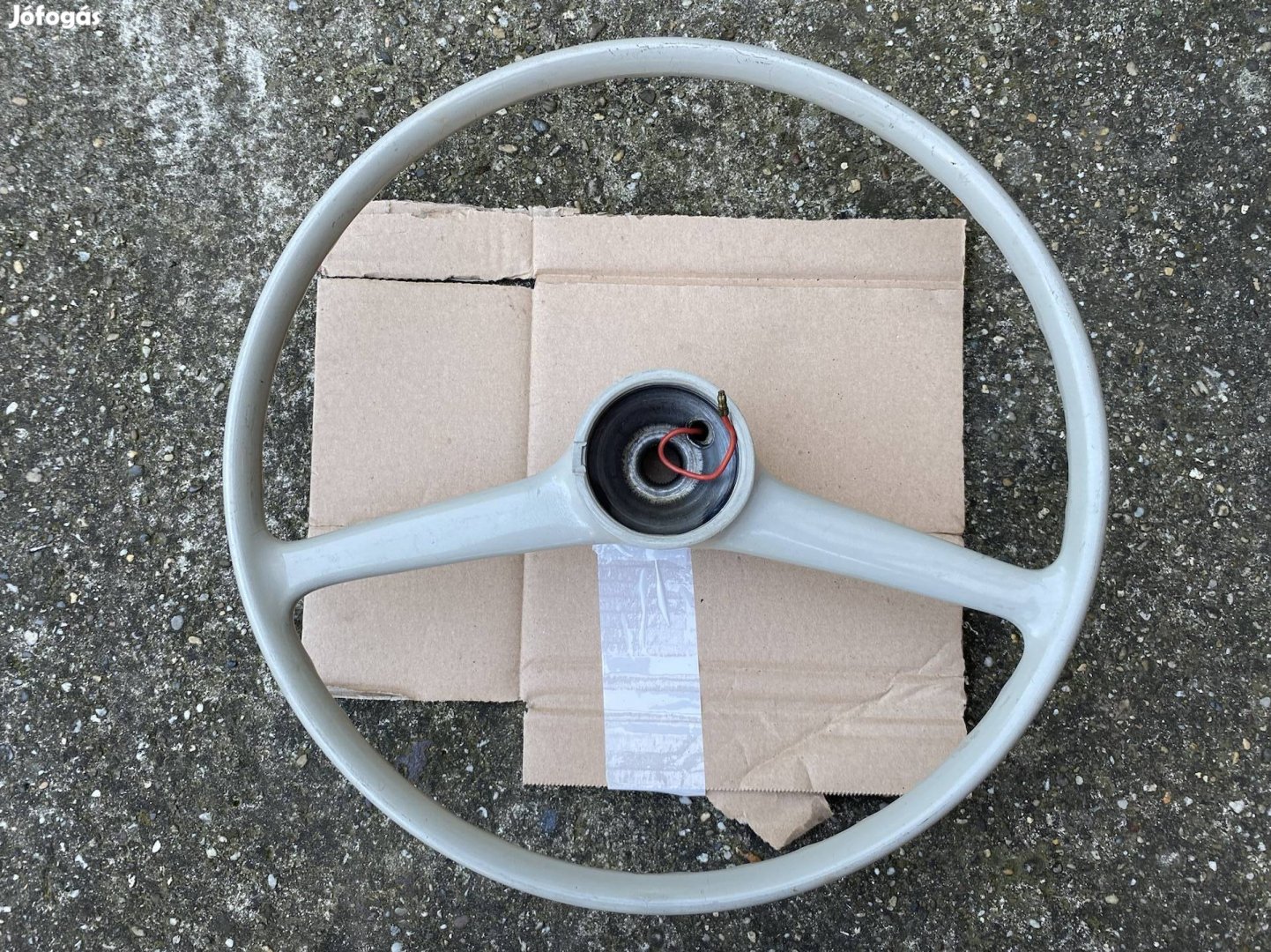 Zastava 750 kormány