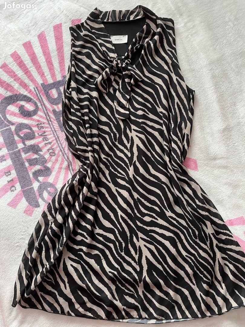 Zebra csíkos mintás ruha