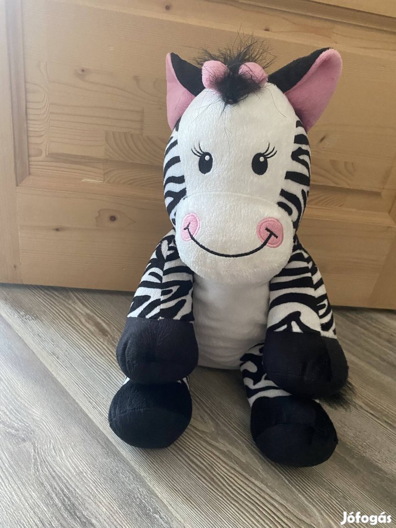 Zebra lány 45 cm magas 