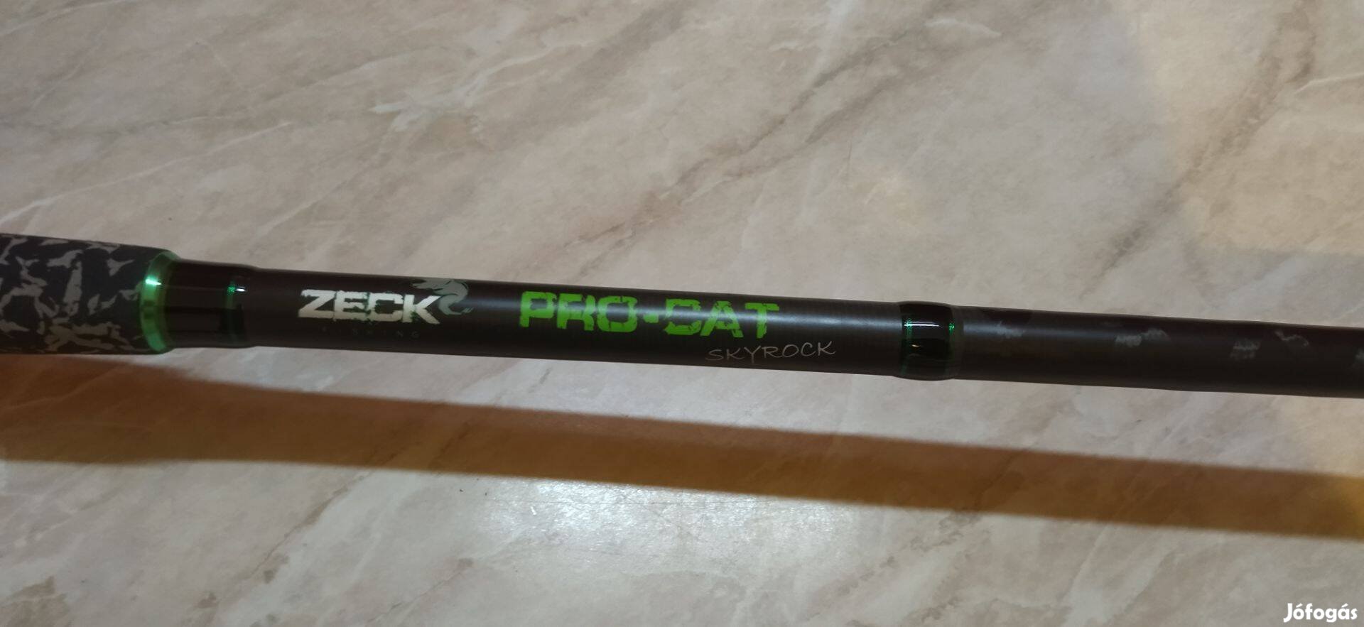Zeck Pro Cat Skyrock 330 harcsázó harcsás spannolós bójás