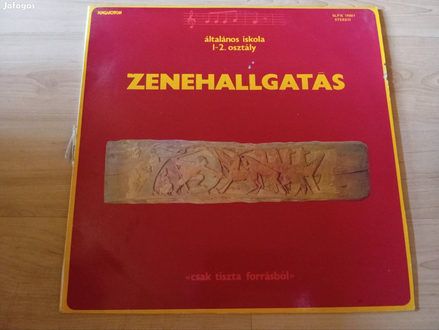 Zenehallgatás bakelit (vinyl) lemez