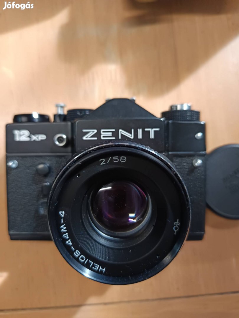 Zenit 12XP Helios 44M-4