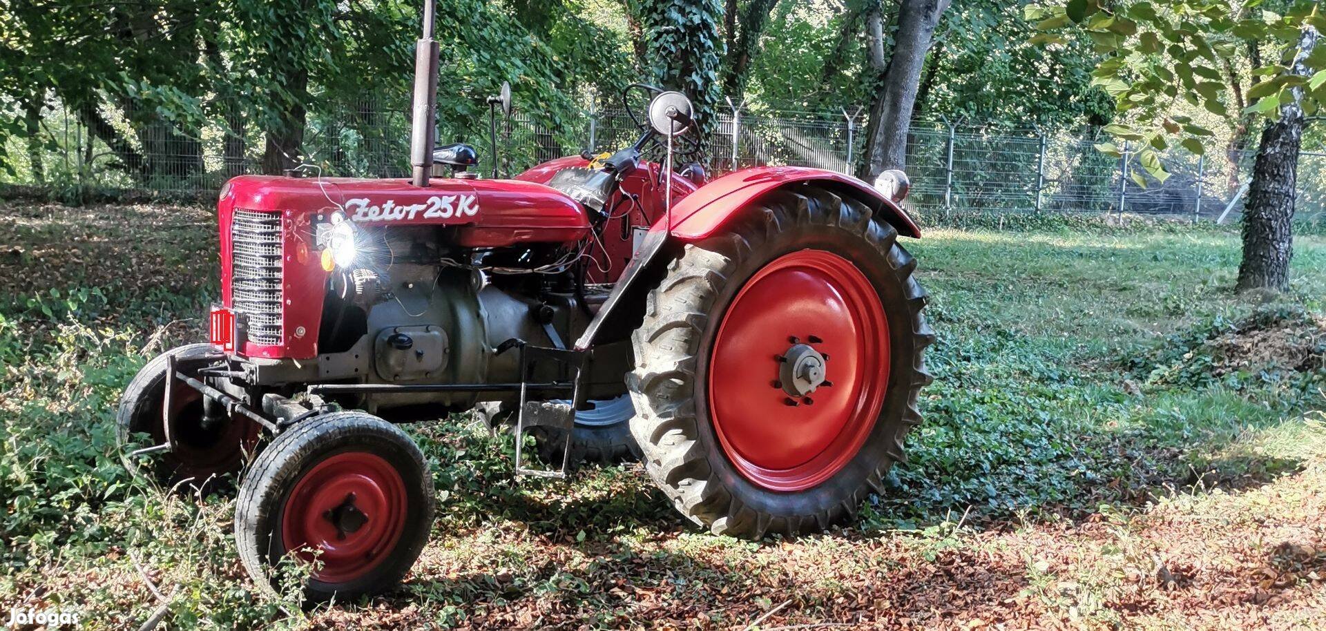 Zetor K25 alkatrészeket vagy komplett traktort vennék