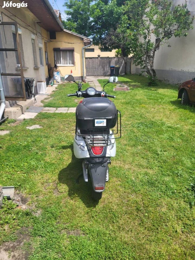 Znen Cruiser