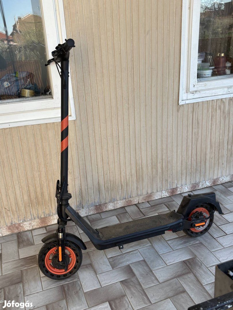 Zoco body fit 500W elektromos roller