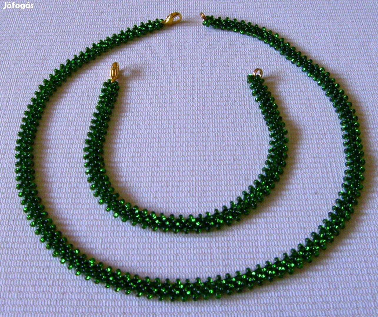 Zöld gyöngyszalag nyaklánc + karkötő szett