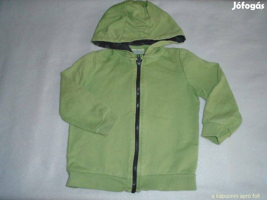 Zöld kapucnis és cipzáras pulóver 2 évesre (méret 92)