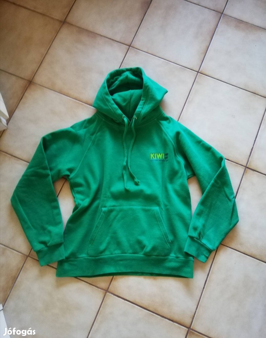 Zöld kapucnis pulóver ML