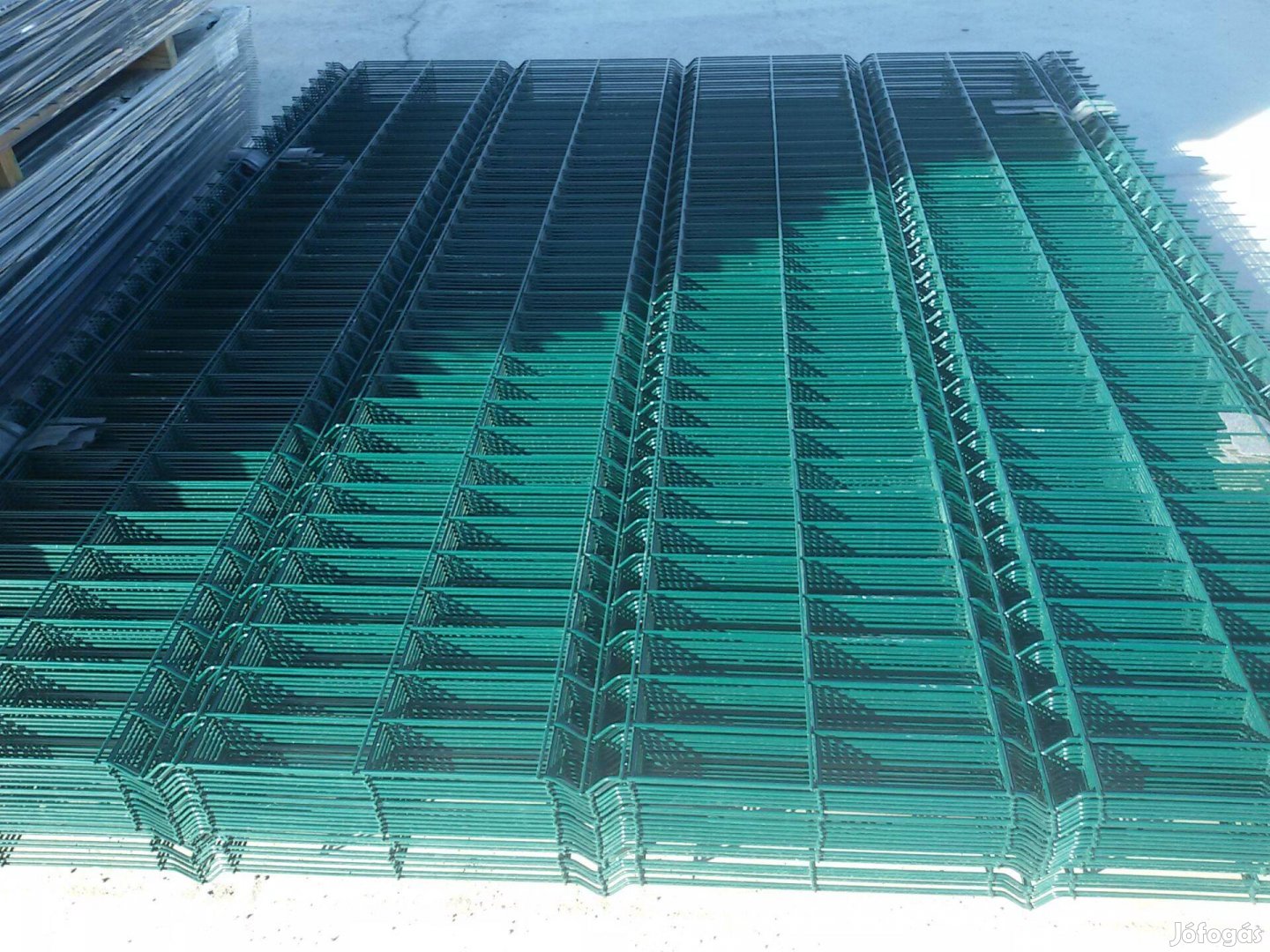 Zöld színű 3D táblás kerítés panel kerítésrendszer kerítéspanel!