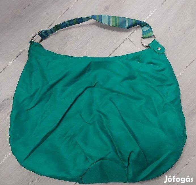 Zöld táska női