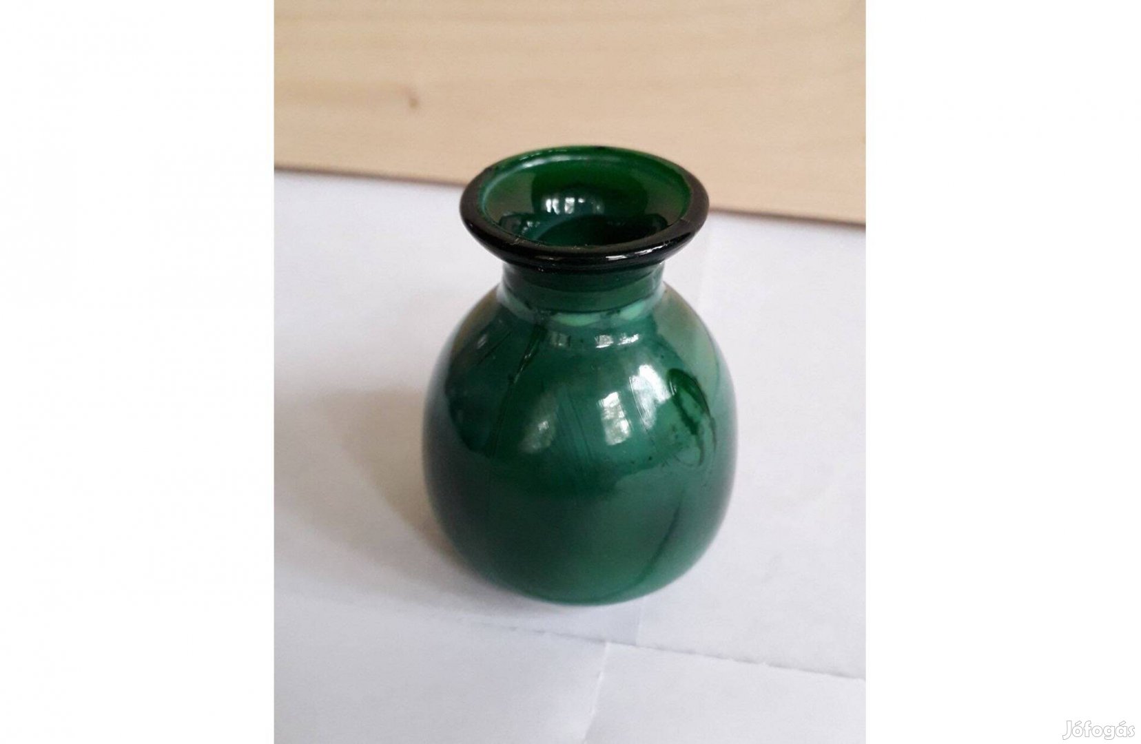 Zöld üveg váza 5,5*3*4,5 cm hibátlan