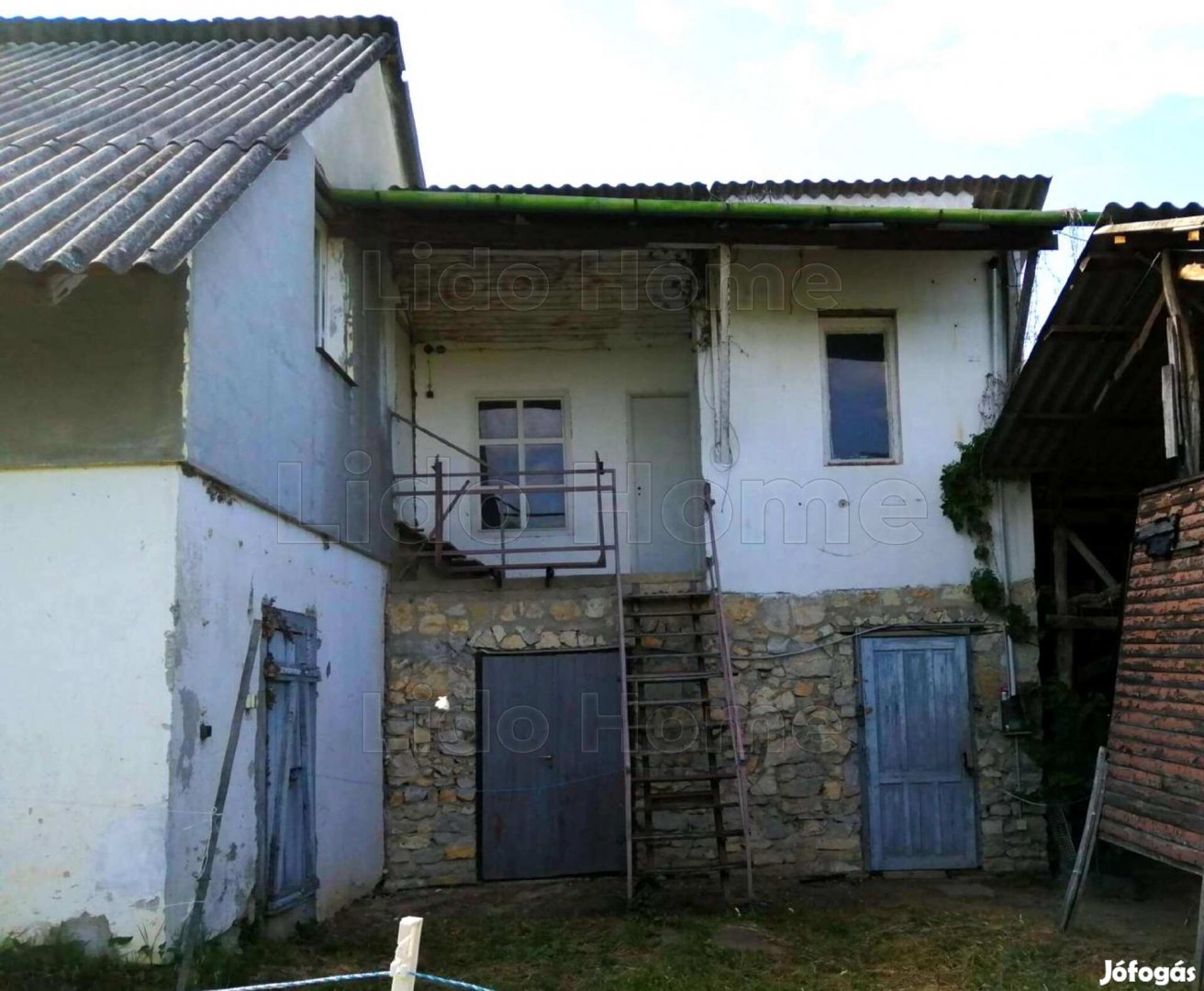 Zöldövezeti nyaraló Szárszón