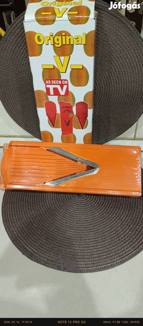 Zöltseg szeletelő új eladó!