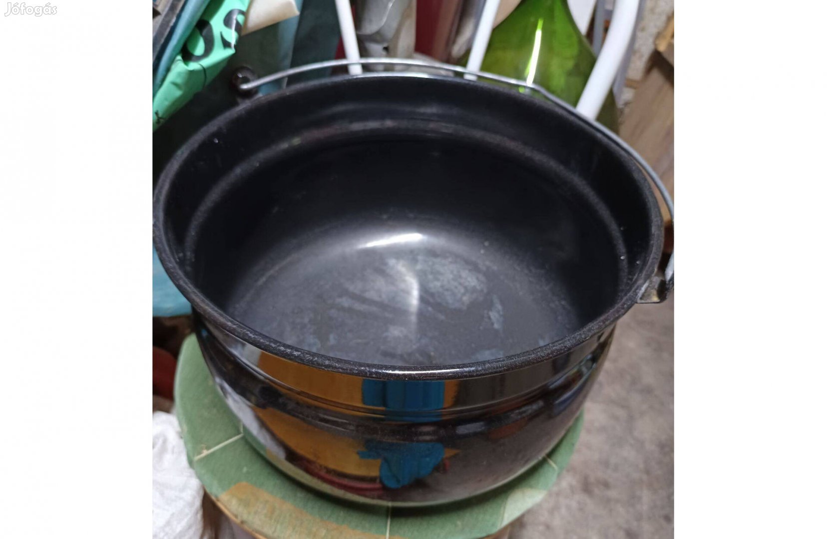 Zománcozott bogrács