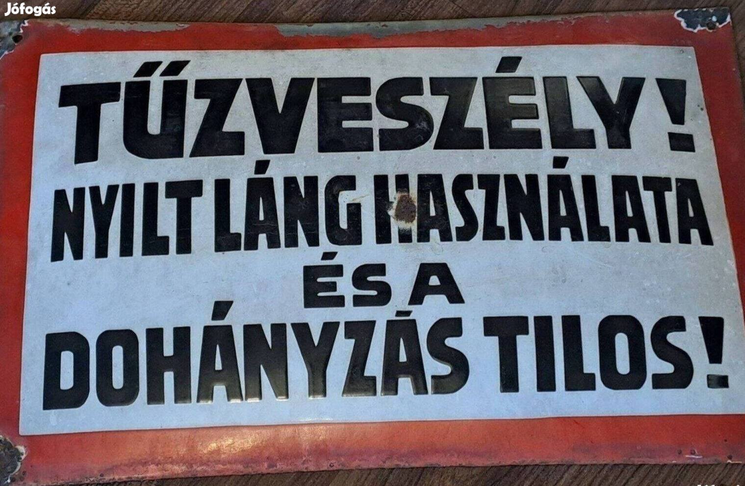 Zománcozott tábla