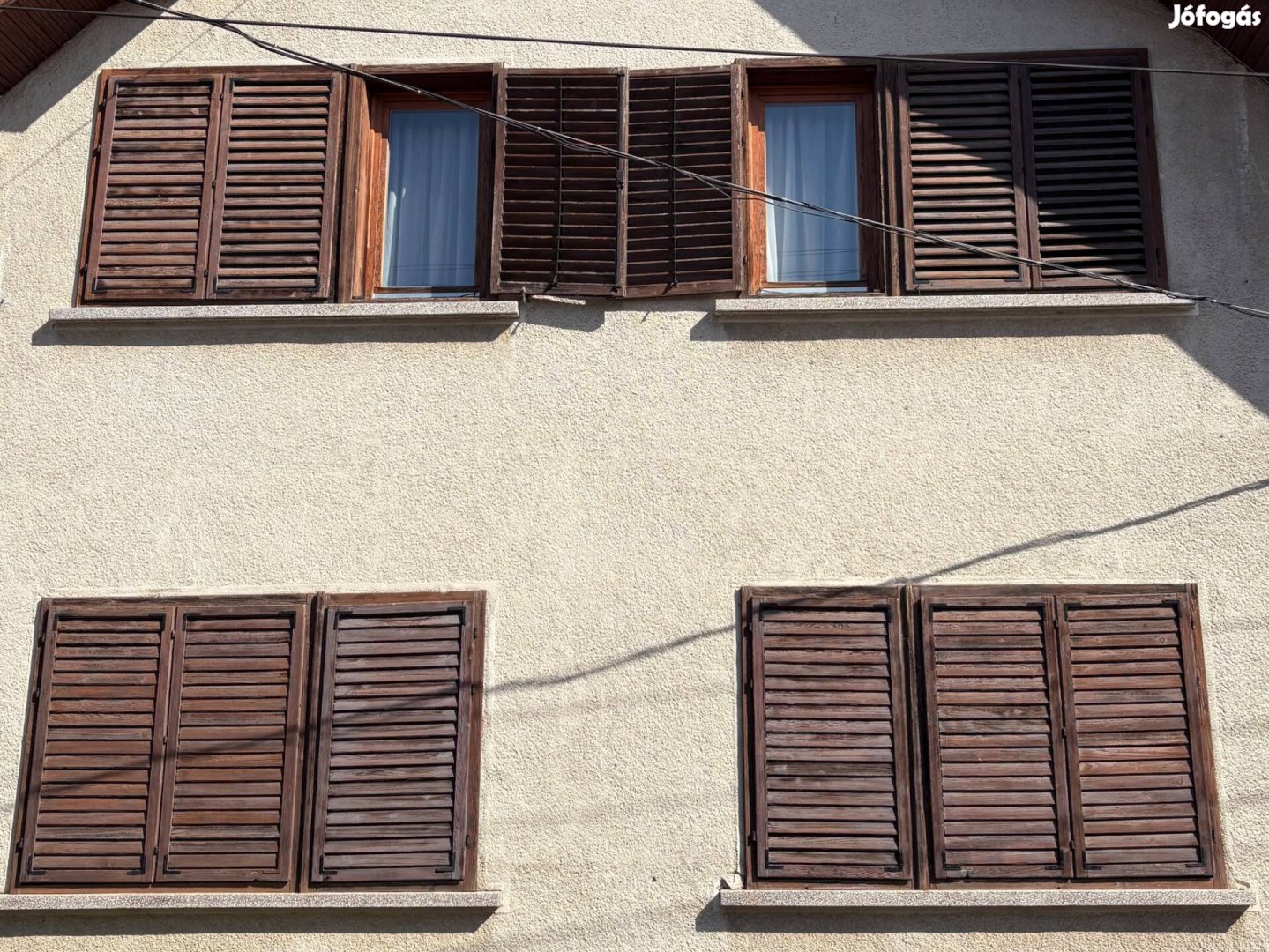 Zsalugáter , ablak spaletta