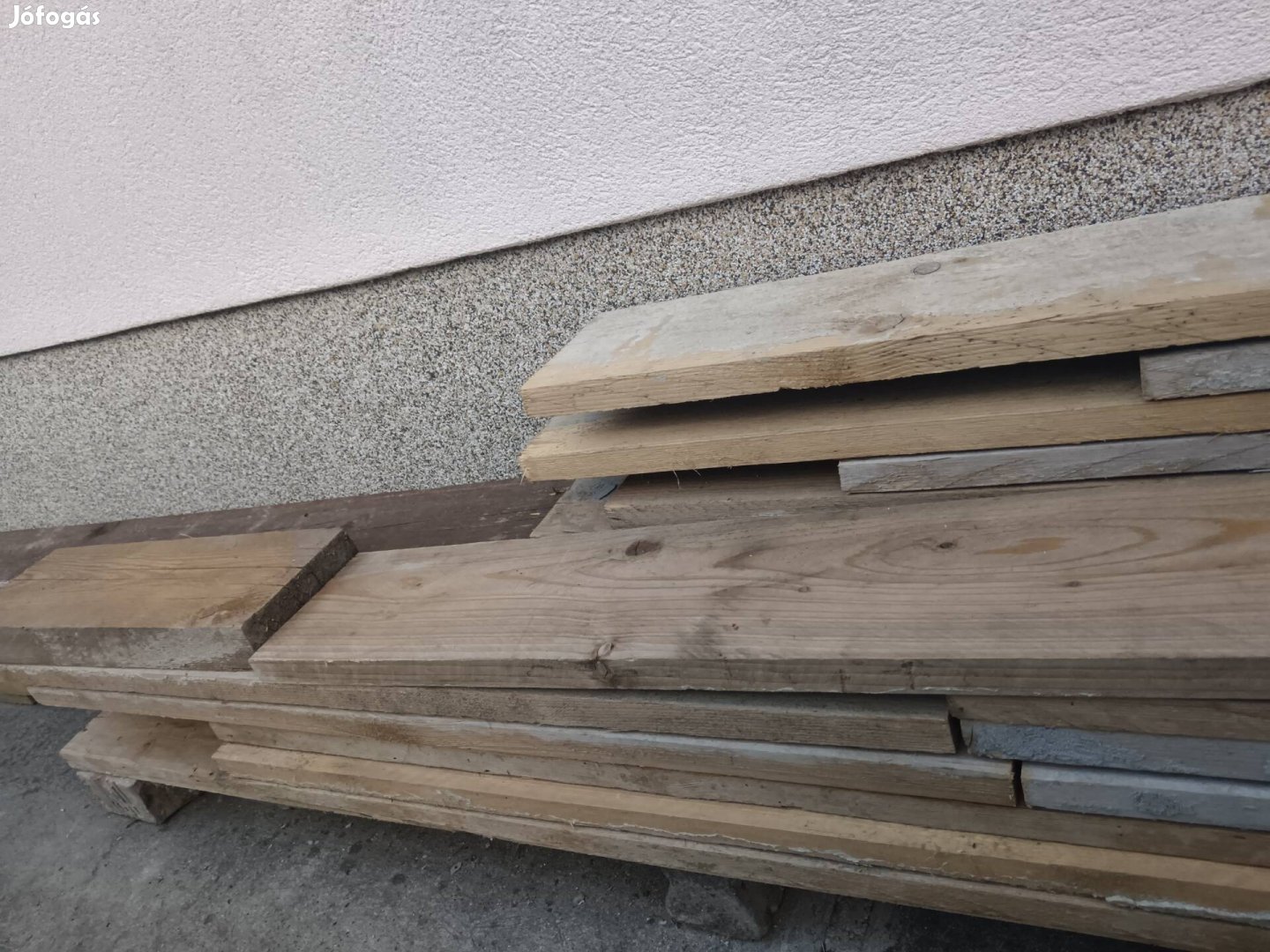 Zsaluzó anyag, 15 db eladó 