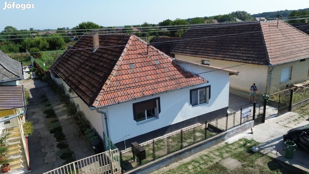 Zsámboki eladó 110 nm-es ház