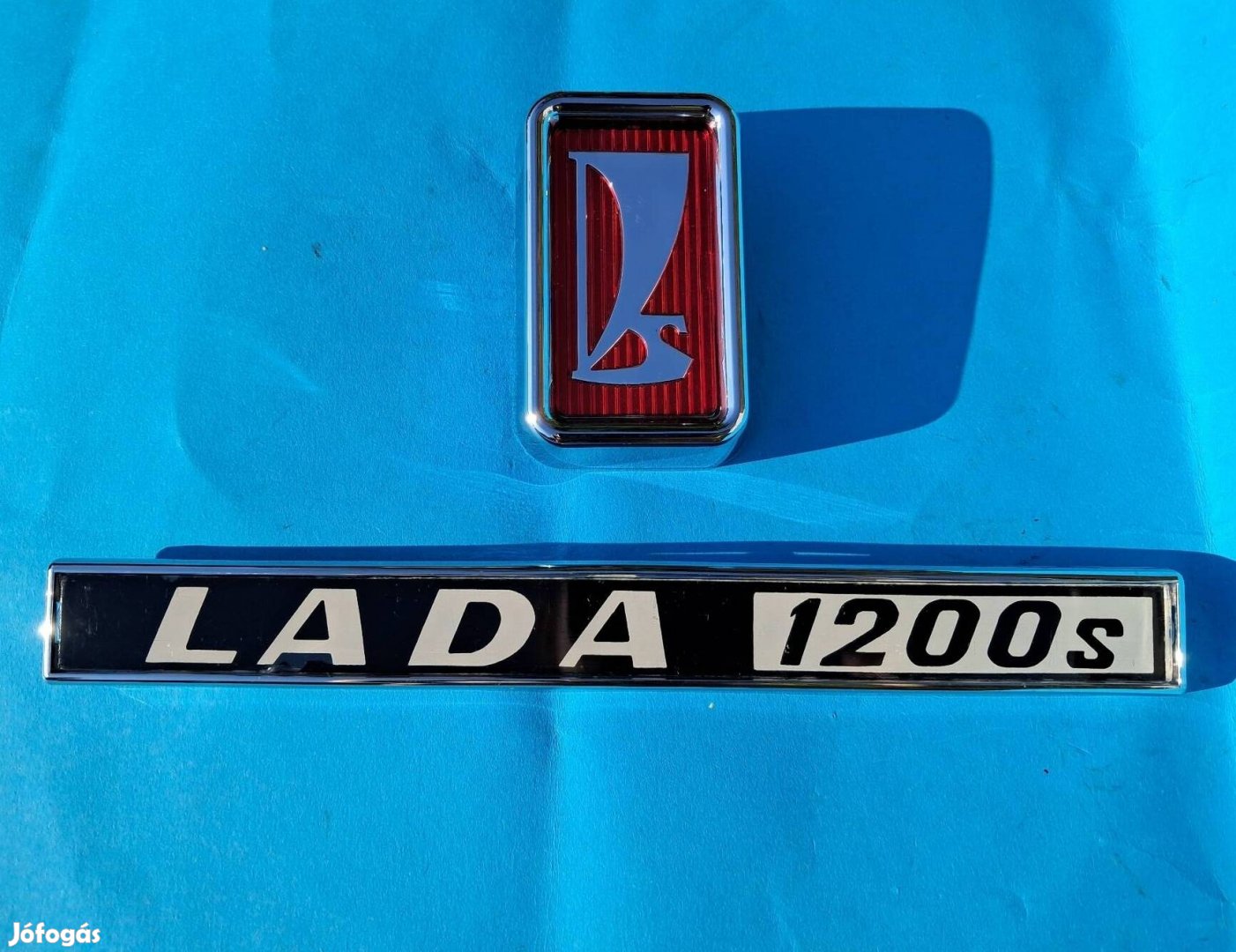 Zsiguli, Lada 1200s (21013) új embléma és felirat