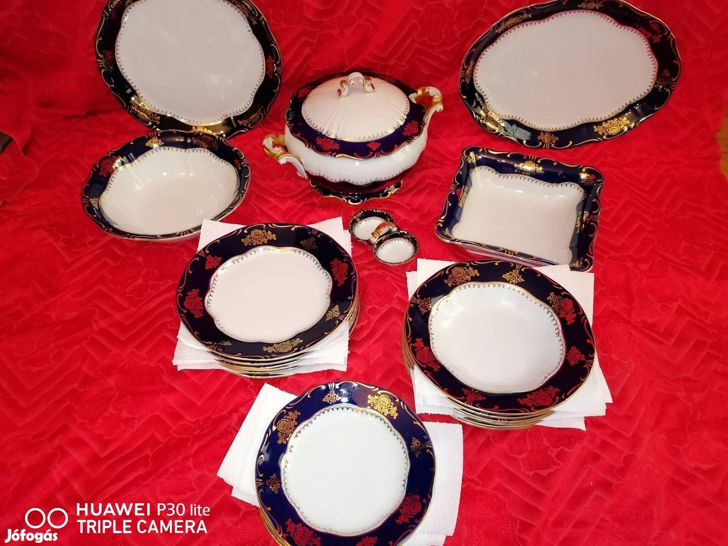 Zsolnay Pompadour I. étkészlet