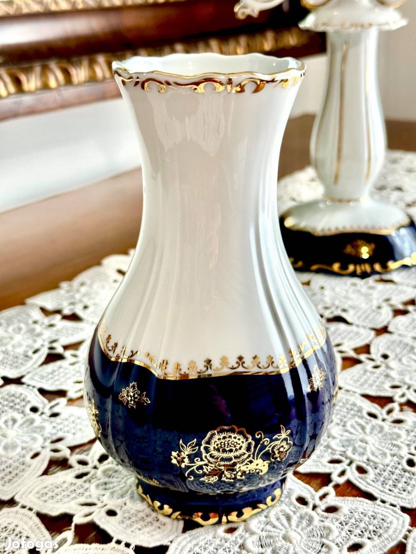 Zsolnay Pompadour I. gyertyatartó
