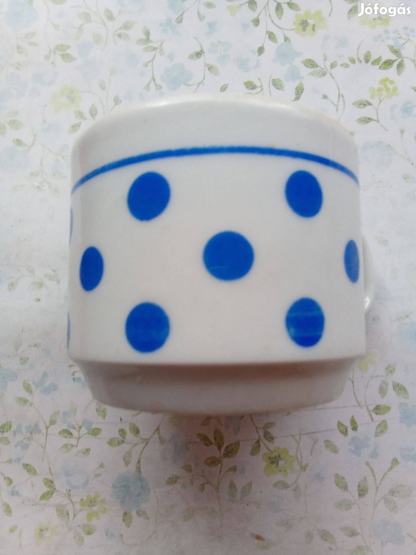 Zsolnay Porcelán pöttyös bögrék