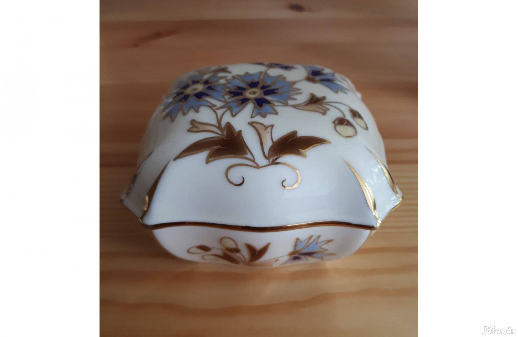 Zsolnay bonbonier bonbon tégely ékszer tartó porcelán buzavirág