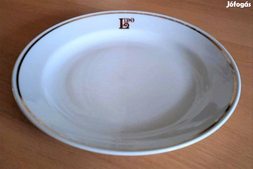 Zsolnay egyedi megrendelésre készült tányér