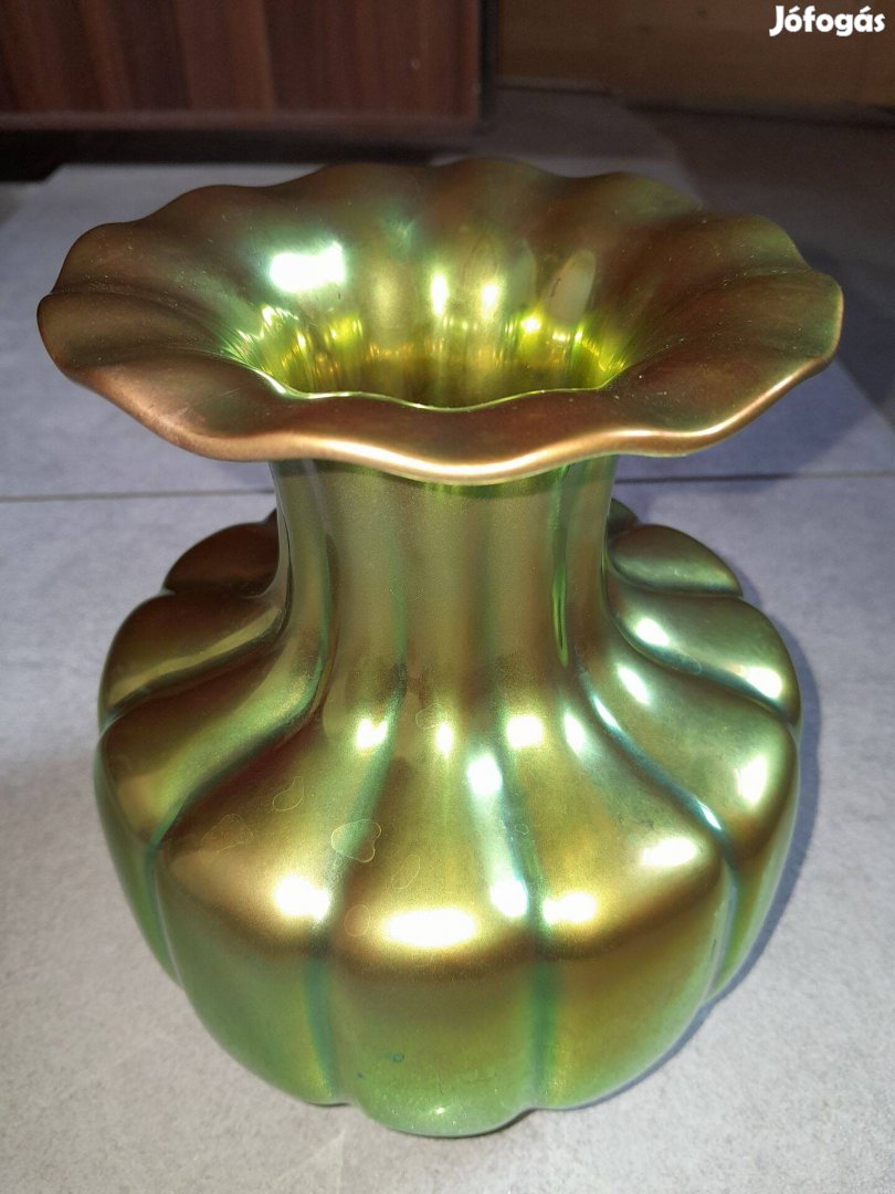 Zsolnay euzénos váza