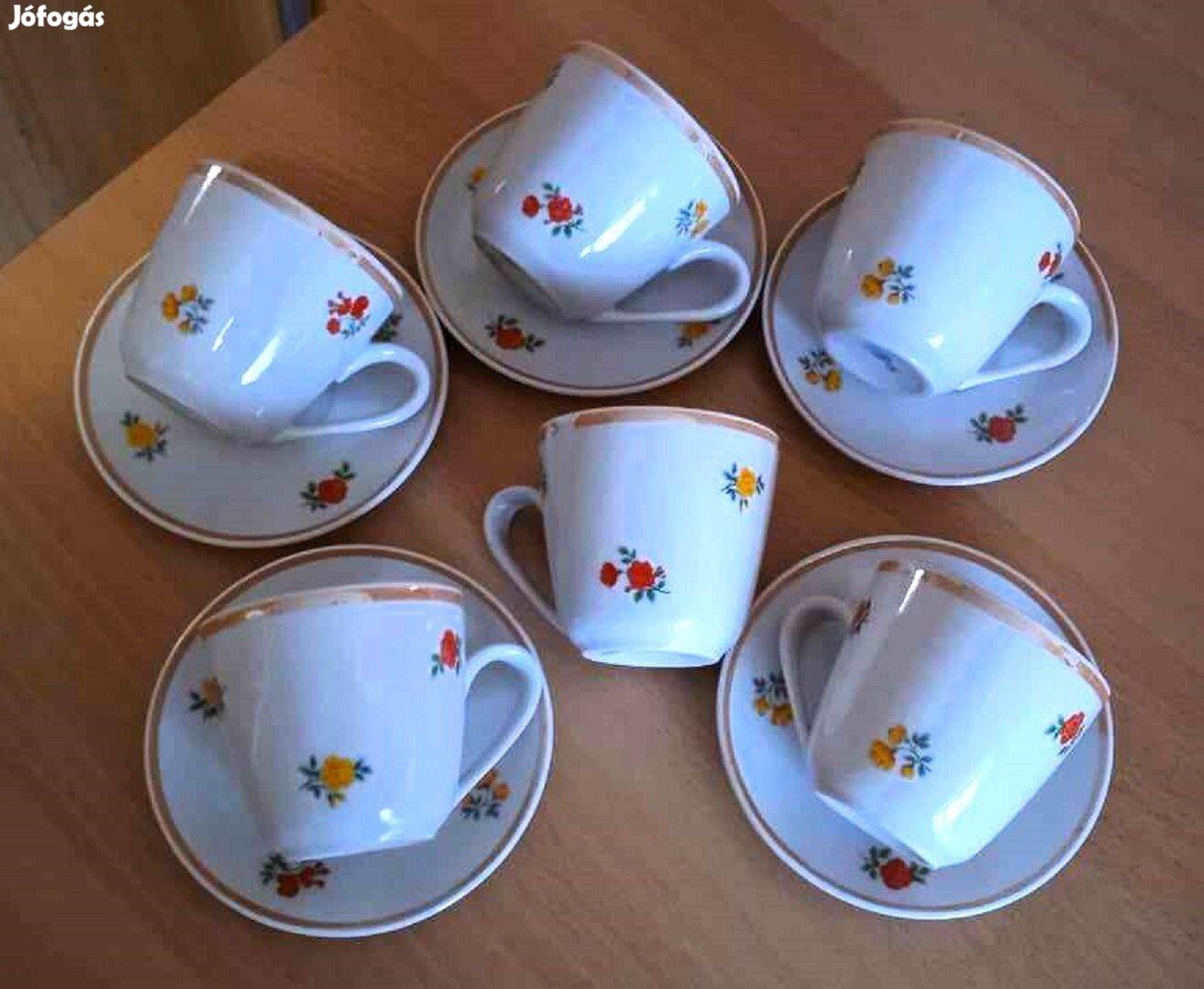 Zsolnay mokkás, 110-es készlet, ritka apró rózsás, hiányos