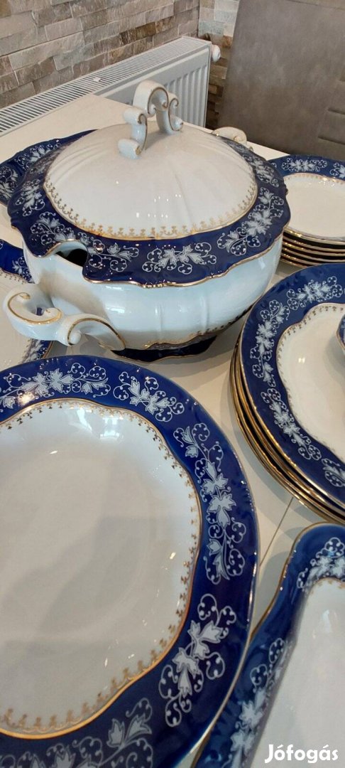 Zsolnay pomadour étkészlet szép állapotban!