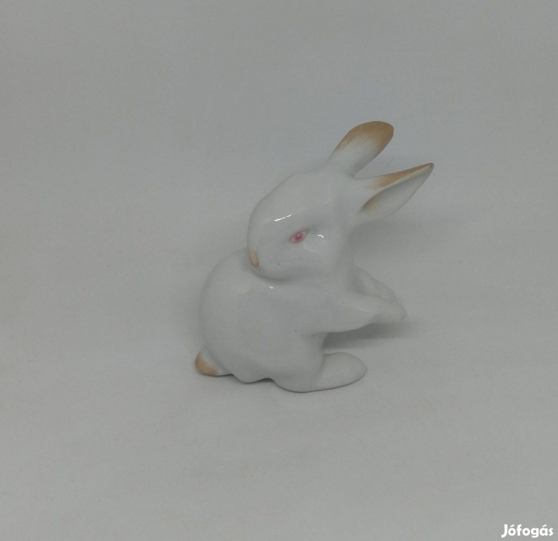Zsolnay porcelán Ágaskodó Nyuszi Ritka!