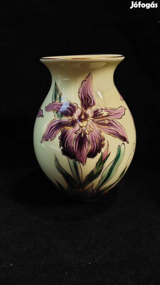 Zsolnay porcelán Kincses J. liliom váza