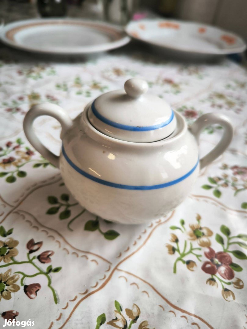 Zsolnay porcelán kék csíkos cukortartó eladó!