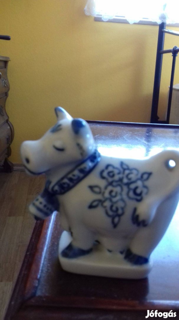 Zsolnay porcelán nipp figura art deco tehénke 9cm hibátlan