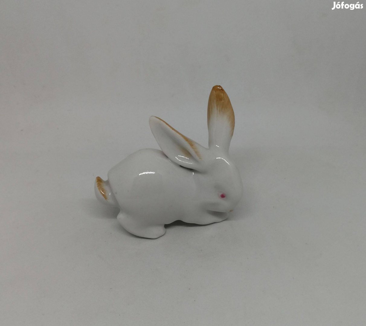 Zsolnay porcelán nyuszi!